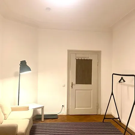 Homestay Zimmer In Der Maxvorstadt Mit Gemeinschaftsbad *