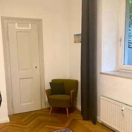 Zimmer In Der Maxvorstadt Mit Gemeinschaftsbad *